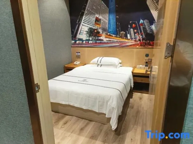 Deluxe Twin Suite