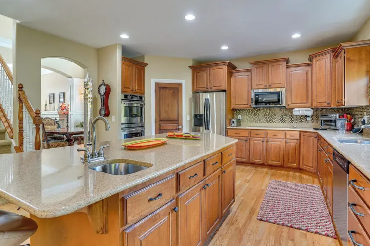Upscale Group Getaway in Orem w/ Private Hot Tub