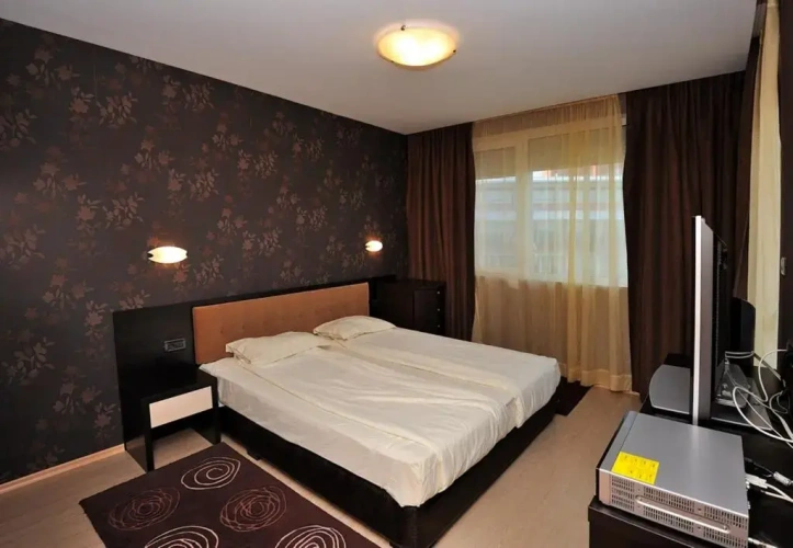 1 Bedroom Apartment with sea view