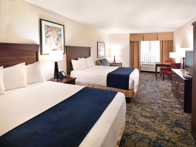 Crystal Inn Hotel & Suites photo 7