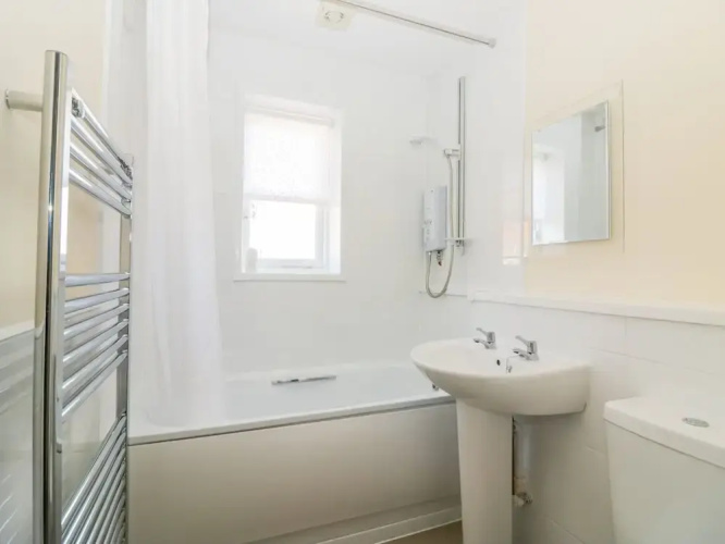 5 Malting Court