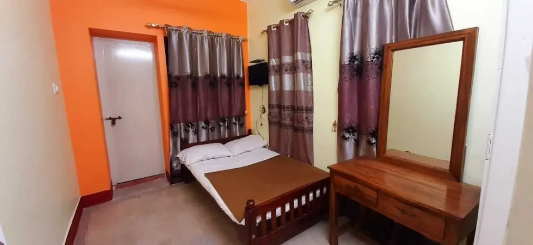 1 Bedroom Standard Double Family room with city view