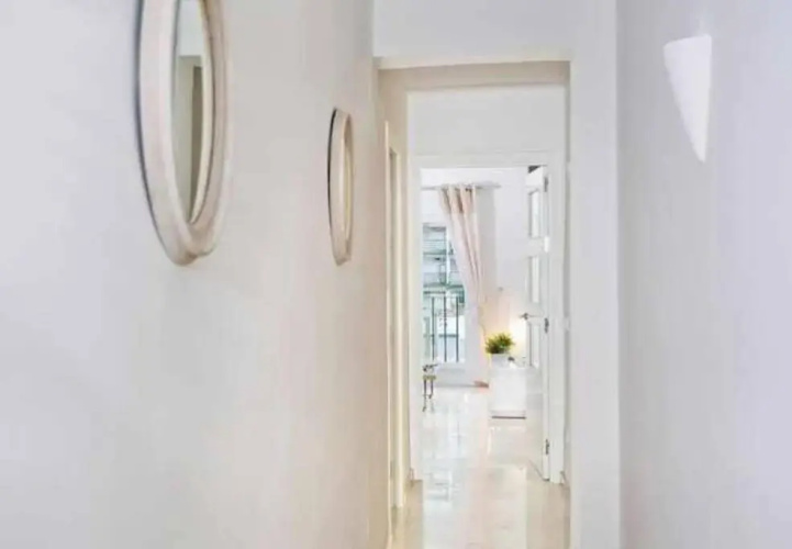 BEST LOCATION apartment in MARBELLA. BEACHFRONT!!