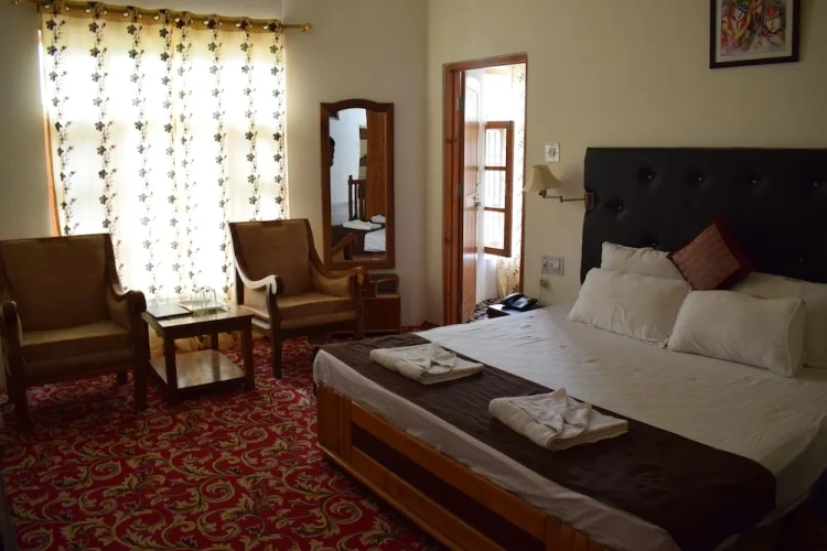 Standard Double Family room