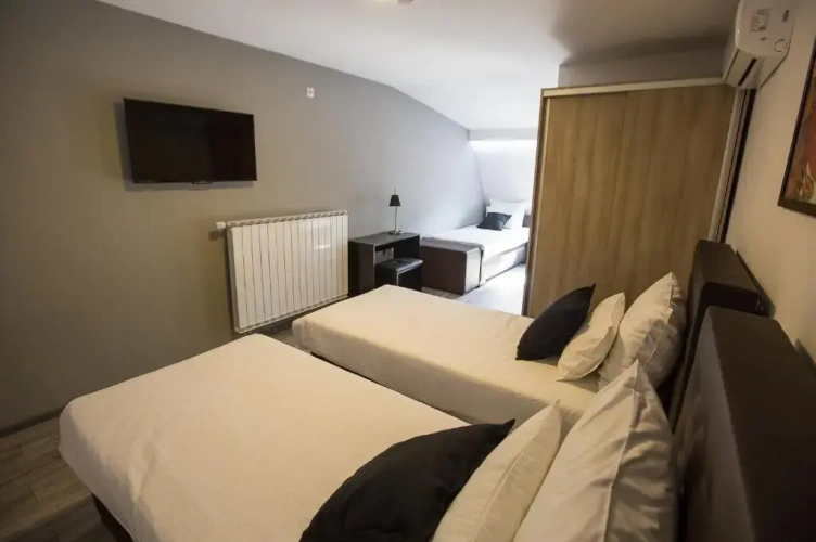 Comfort Triple room