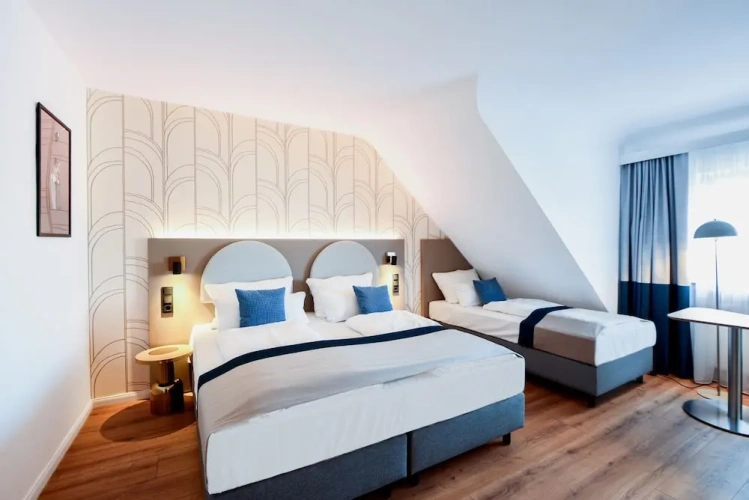 Classic Triple room