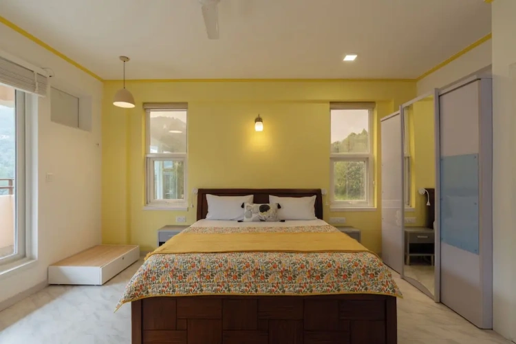 Luxury Quadruple room with view