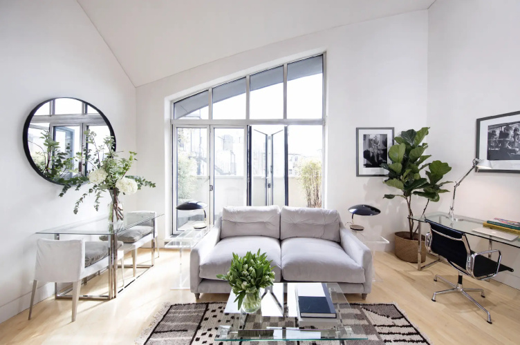 2 Bedrooms Suite