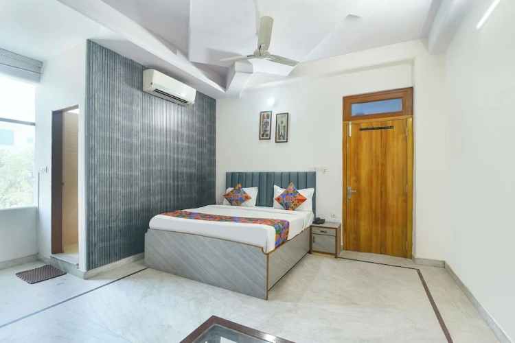 Premium room