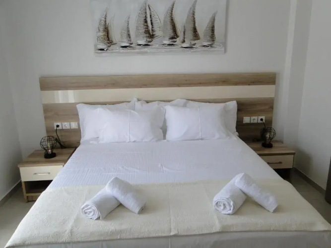 Chrysanthe's Apartments Νο3