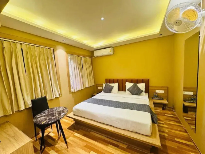 Hotel Pashm Home