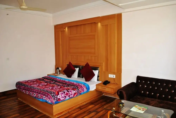 Deluxe Double room