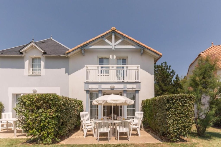 2 Bedrooms Duplex Cottage