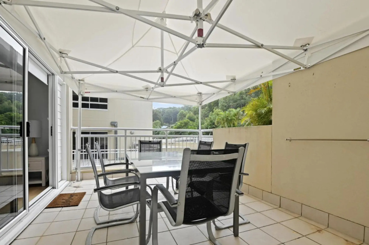 Deep Blue Apartment 1 Tangalooma