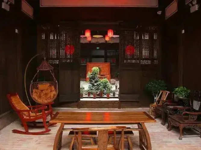 Wanzai Ancient Lane Inn