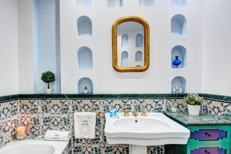El Royale Suites Sorrento