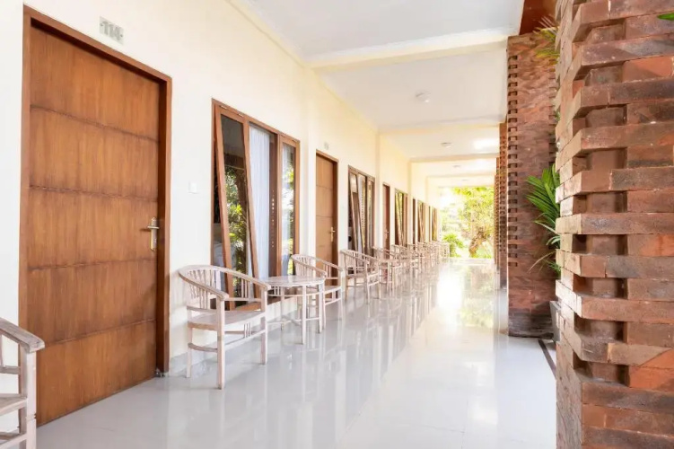 OYO 3779 North Wing Canggu Resort