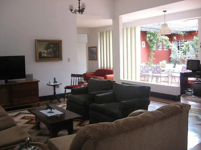 Hostal La Colina