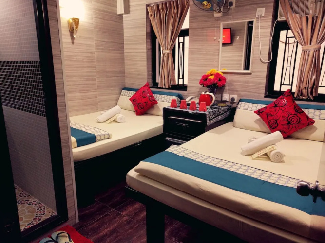 Paris Guest House - Hostel