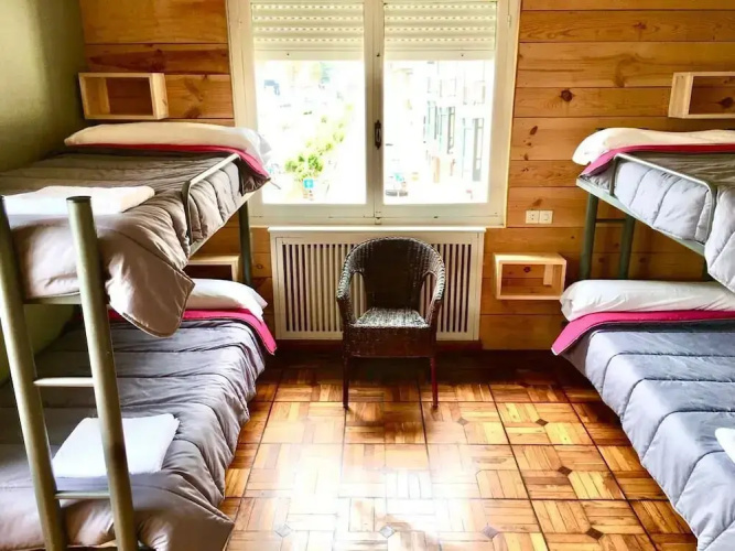 Carving Surf Hostel
