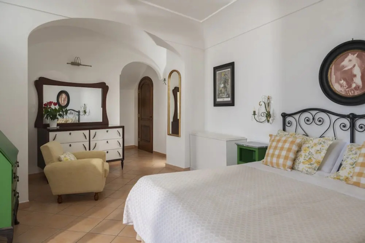 Estate4home - Villa Degli Dei