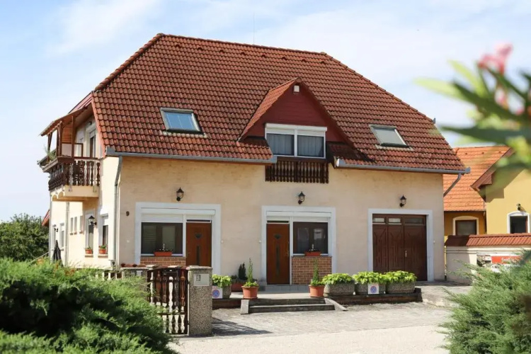 Ács Apartman