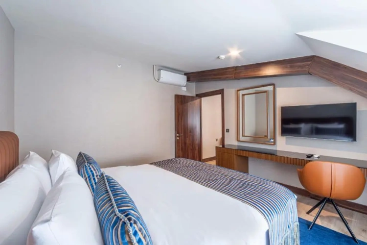 Double Suite