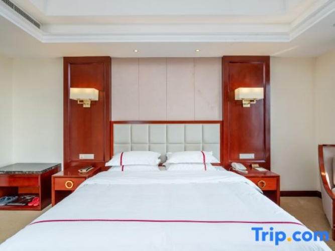 Standard Double room with view