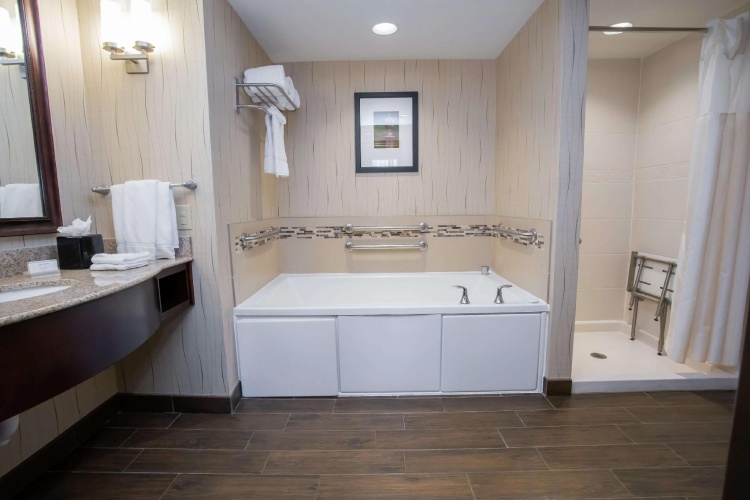 1 Bedroom Double Suite