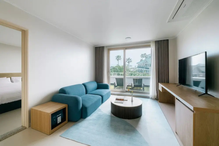 Jeju Bloom Hotel