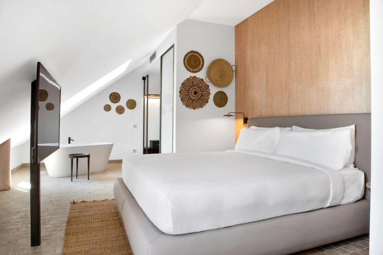 Atocha Hotel Madrid, Tapestry Collection by Hilton