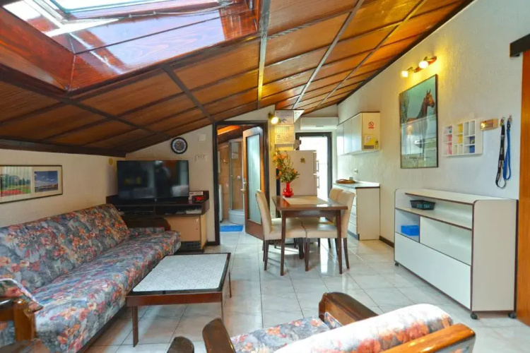 Apartment 765