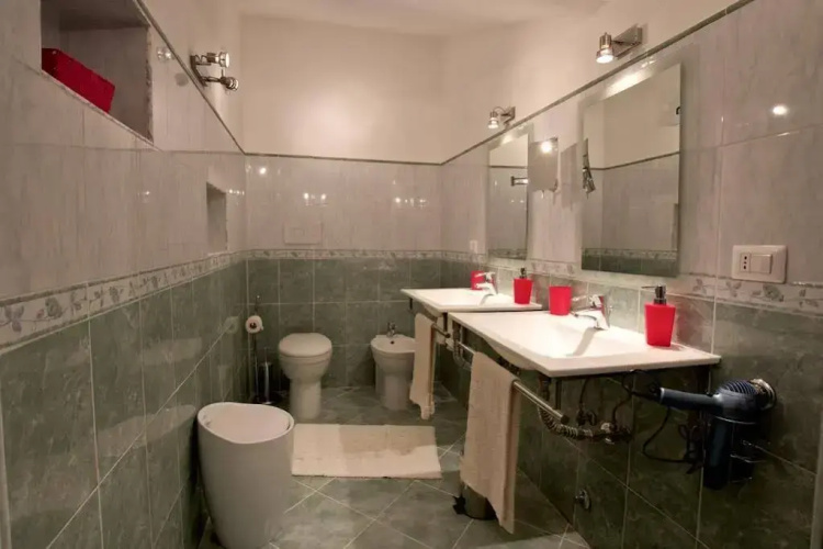 Santacroce Guest House
