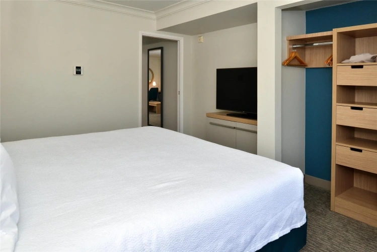 1 Bedroom Double Suite