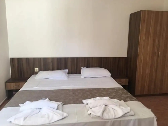 Elite Apartments