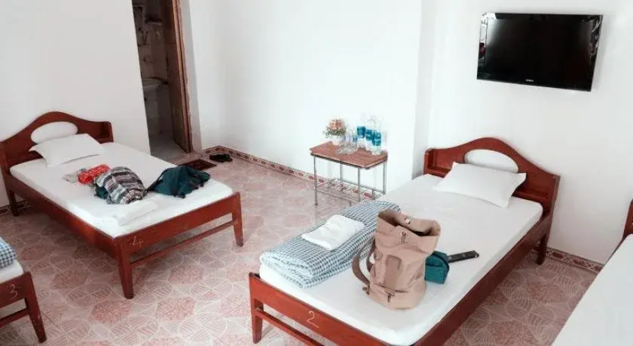 High Dream Hostel