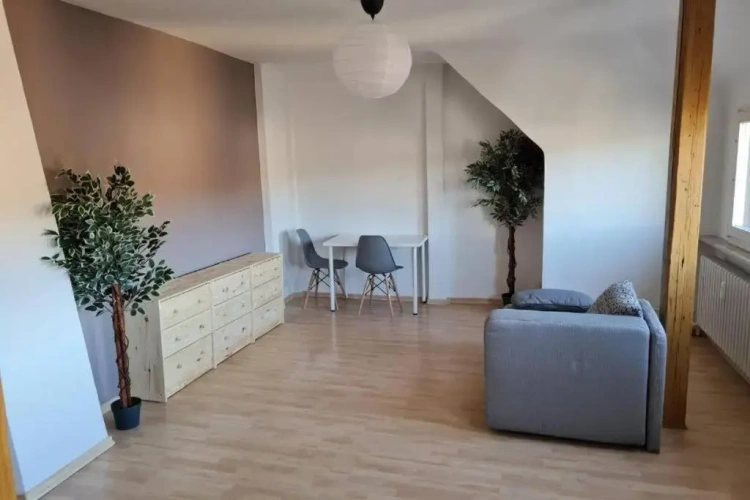 3 Bedrooms Apartment