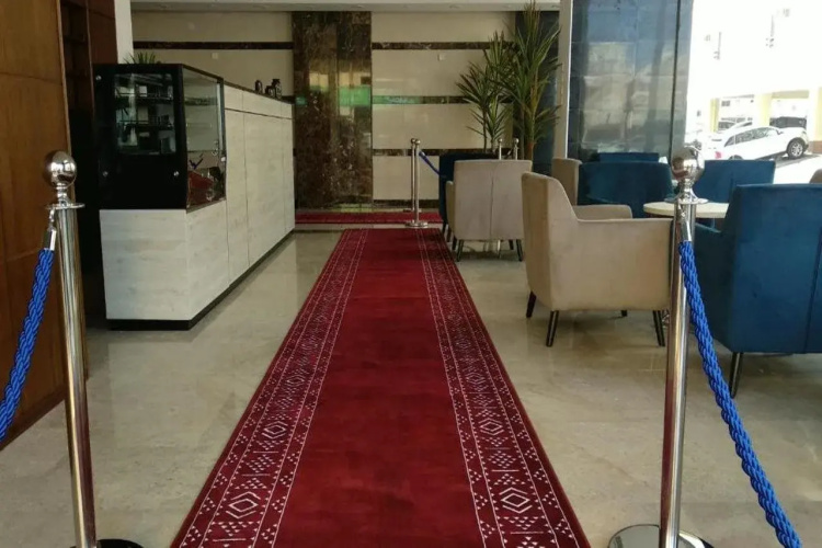 Yan Apartments Hotel