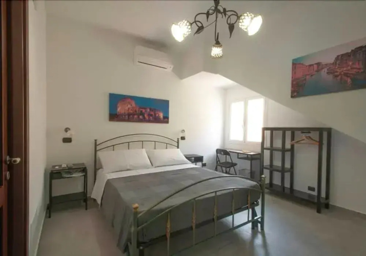 Vittoria House