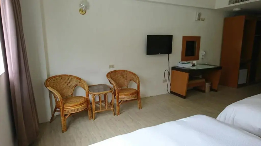 Angela Hotel