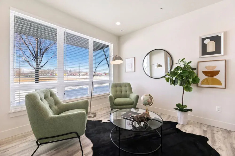 938 Jerome St Unit 2