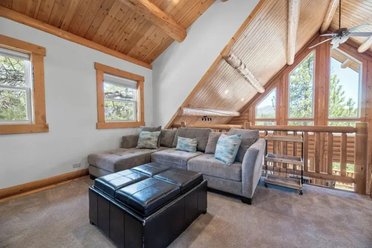 Lakeview Lodge