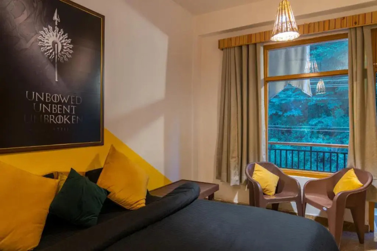 Whoopers Hostel