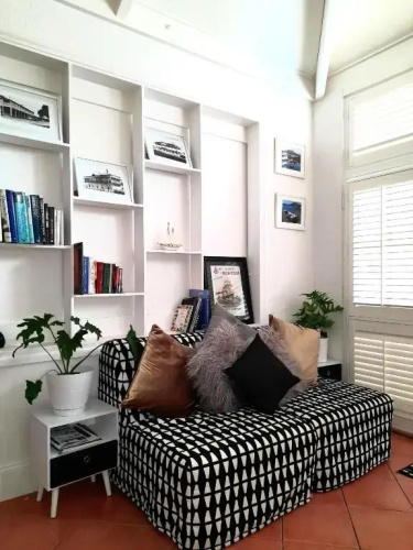 Studio 22 - Central