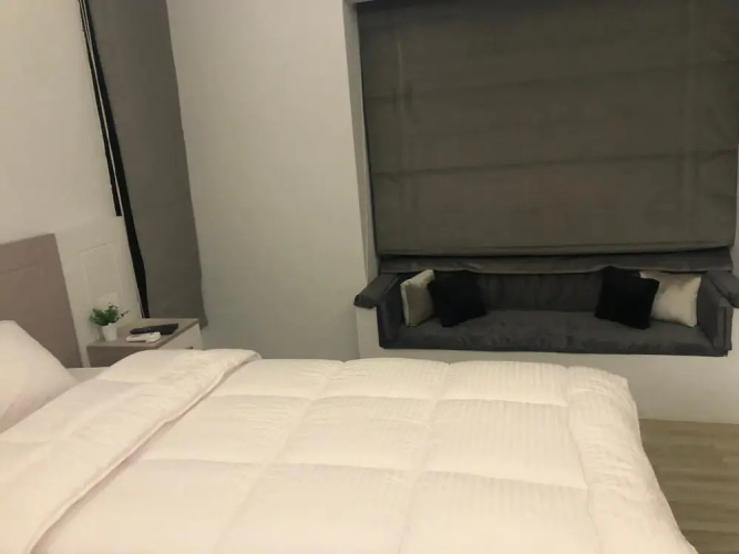 Elite Pyramids Inn