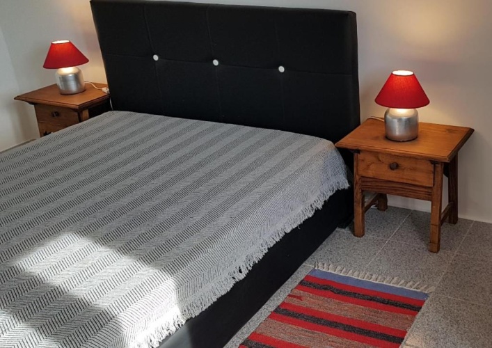 4 Bedrooms House