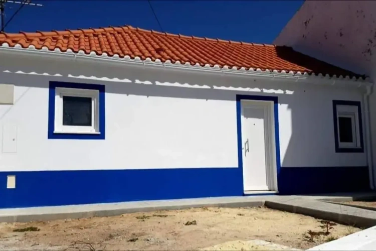 2 Bedrooms Cottage