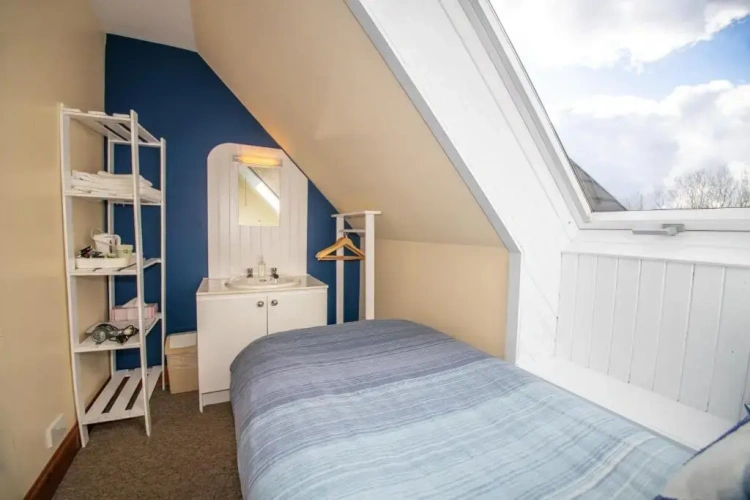 Economy Twin room