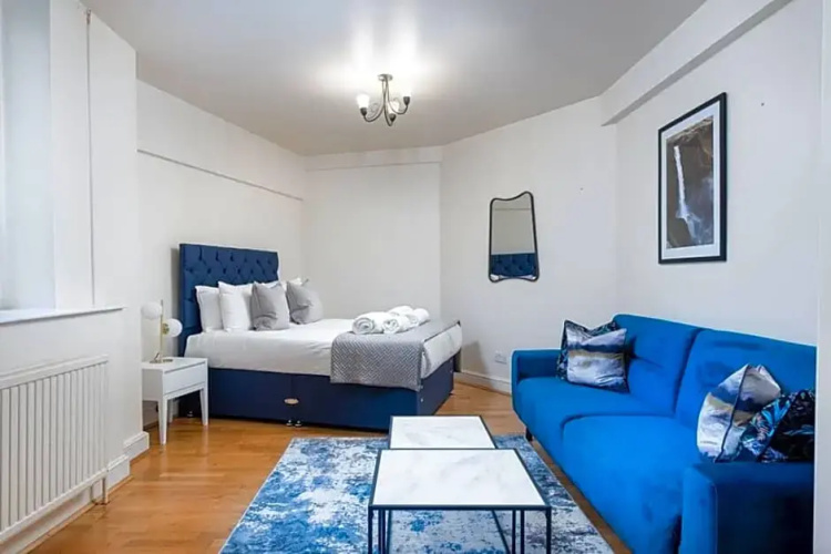 Apartment 4 by CAPITAL