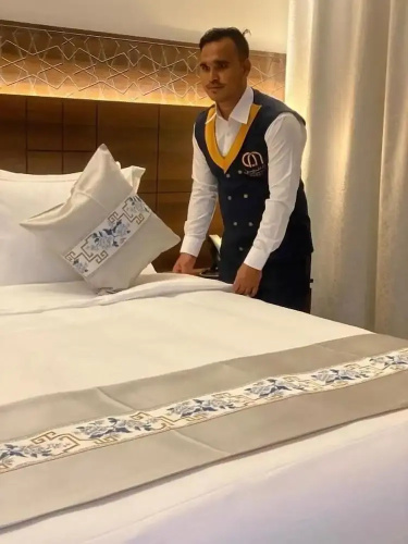 Asin Hotel